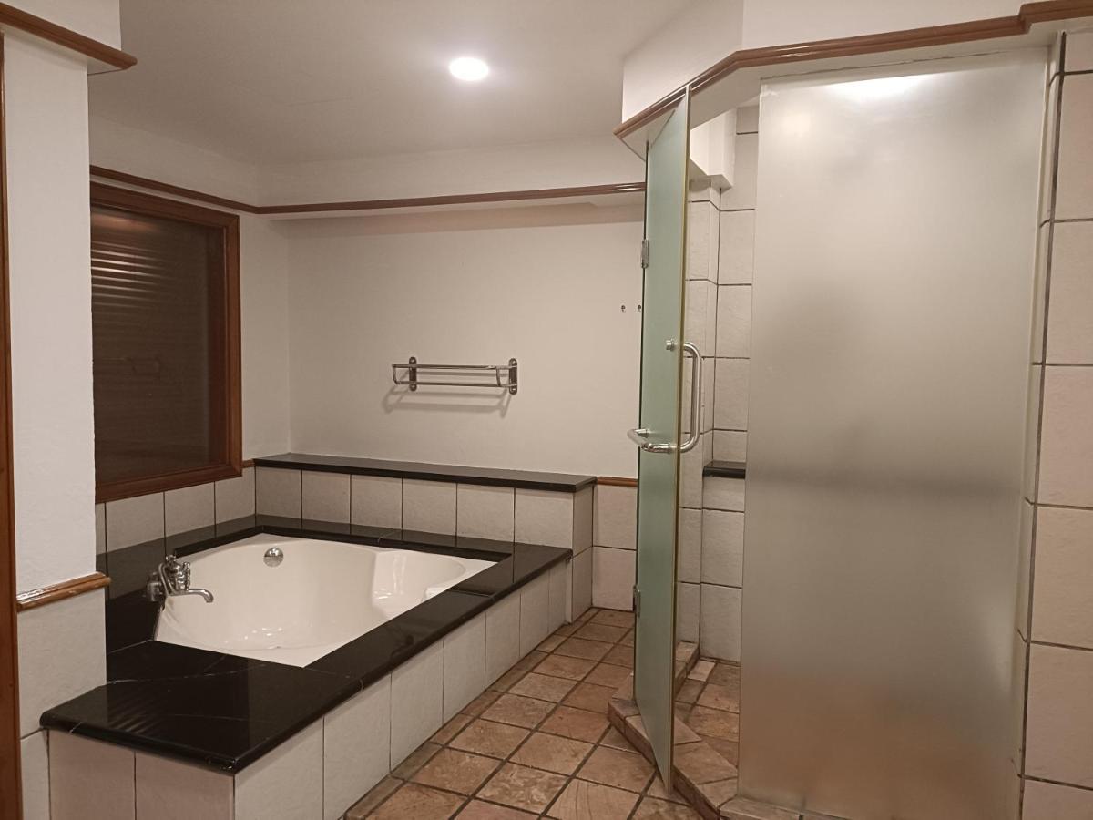Pd Full Seaview Deluxe Aparthotel Πορτ Ντίξον Εξωτερικό φωτογραφία
